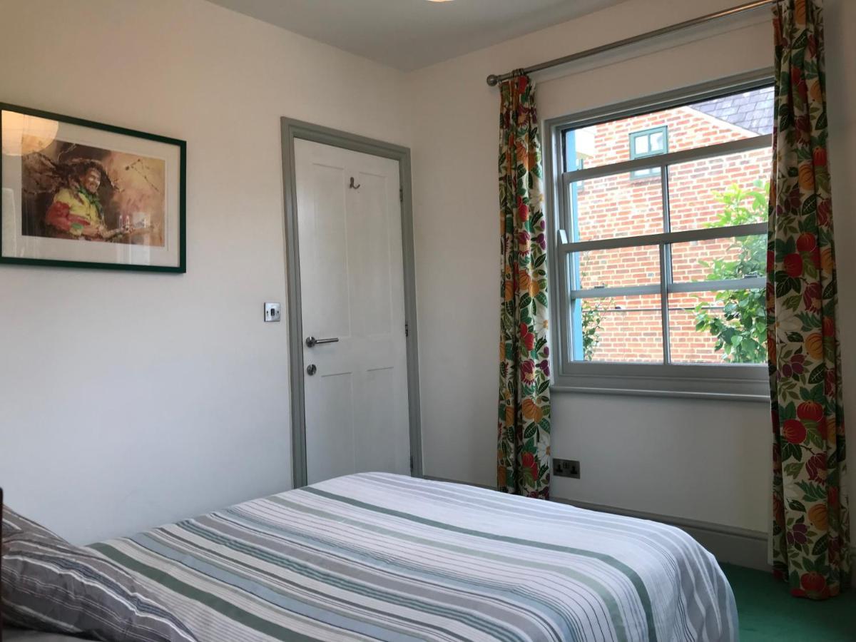 Lake Street Accommodation Oxford Exterior foto